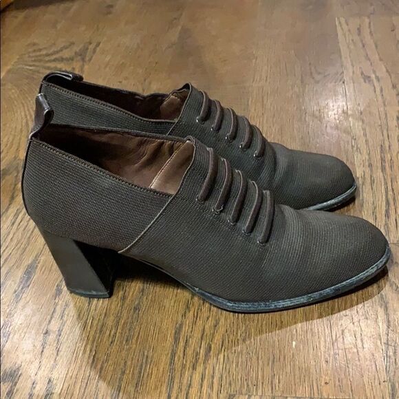 Luc Berjen brown stretch heels size 8.5 - Picture 6 of 11